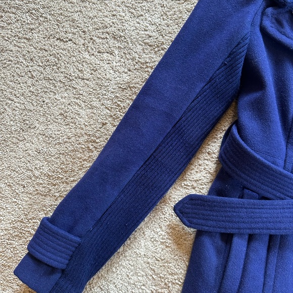 Express Women's Asymmetrical Zip Wool Blend Coat size small - Picture 9 of 10